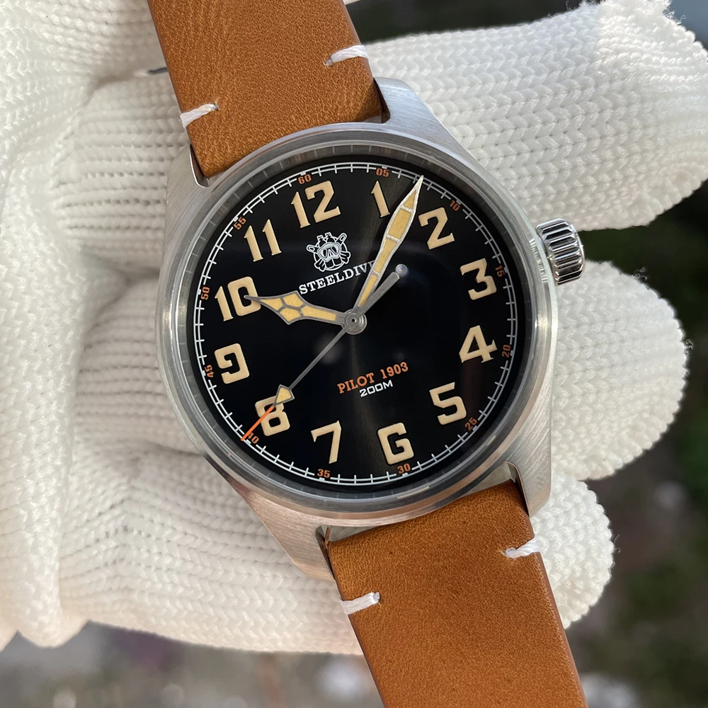 NEW STEELDIVE Quartz Watch 200M Waterproof SD8107 Pilot VX42 Movement 39MM 316L Case Watches Swiss C3 Green Luminous Wristwatch
NEW STEELDIVE Quartz Watch 200M Waterproof SD8107 Pilot VX42 Movement 39MM 316L Case Watches Swiss C3 Green Luminous Wristwatch