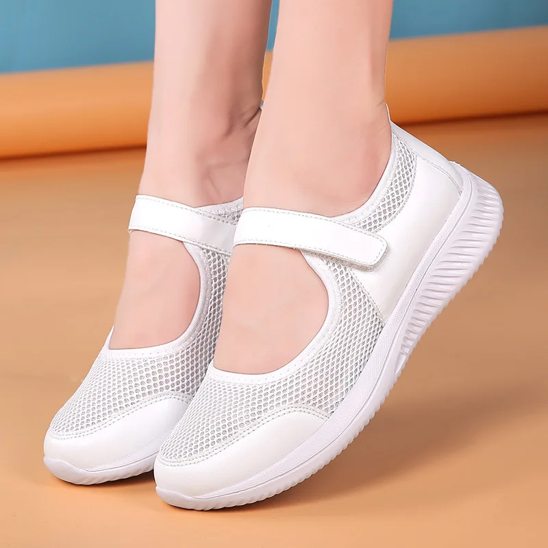 Breathable Mesh Women's Sneakers 2022 Hollow Out Non-slip Ladies Sports Shoes Summer Comfort Soft Sole Casual Flats Women
Breathable Mesh Women's Sneakers 2022 Hollow Out Non-slip Ladies Sports Shoes Summer Comfort Soft Sole Casual Flats Women