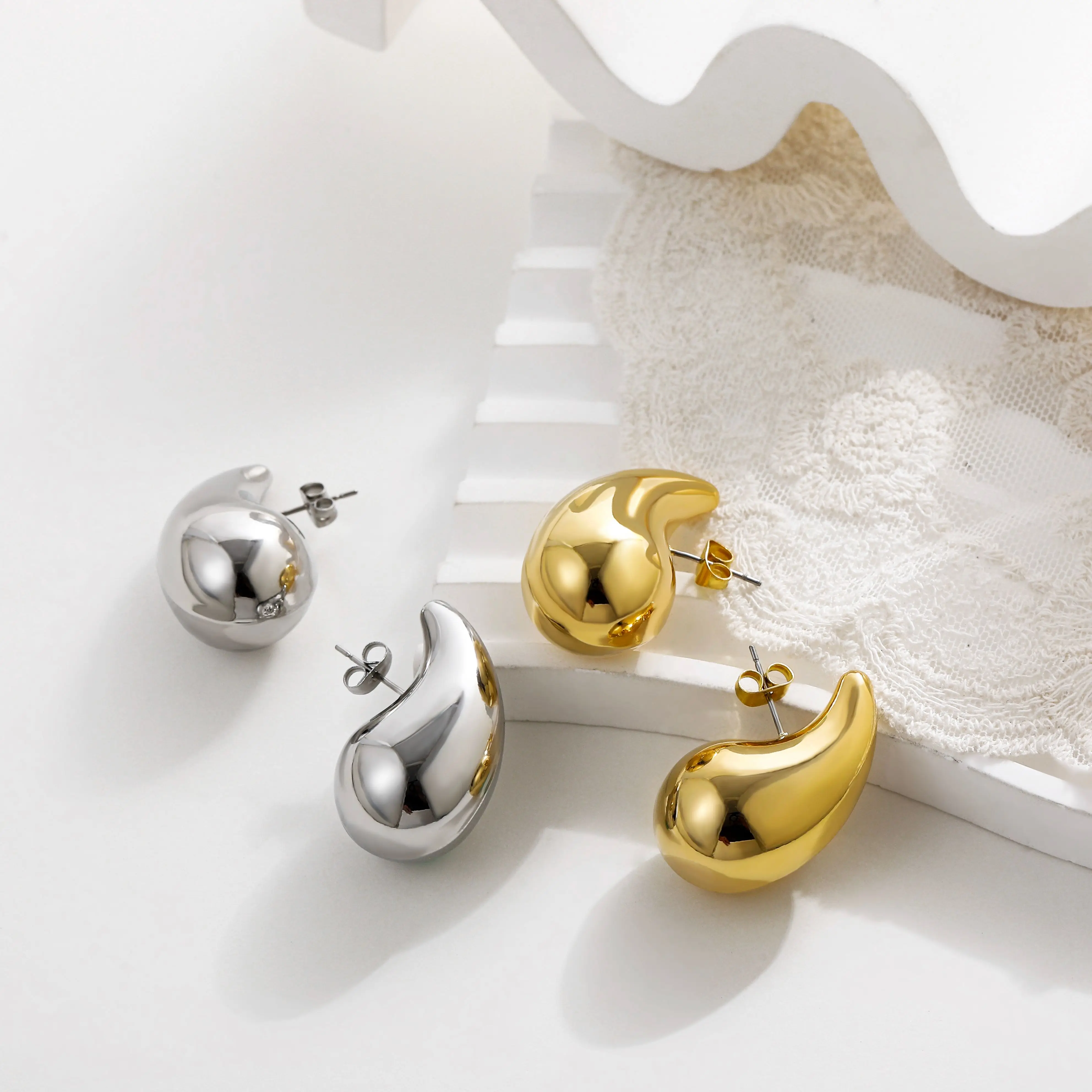 Glossy Stainless Steel Thick Teardrop Earrings Vintage Gold Plated Chunky Dome Drop Earrings Dupes Lightweight Hoops for Womenv
Glossy Stainless Steel Thick Teardrop Earrings Vintage Gold Plated Chunky Dome Drop Earrings Dupes Lightweight Hoops for Womenv