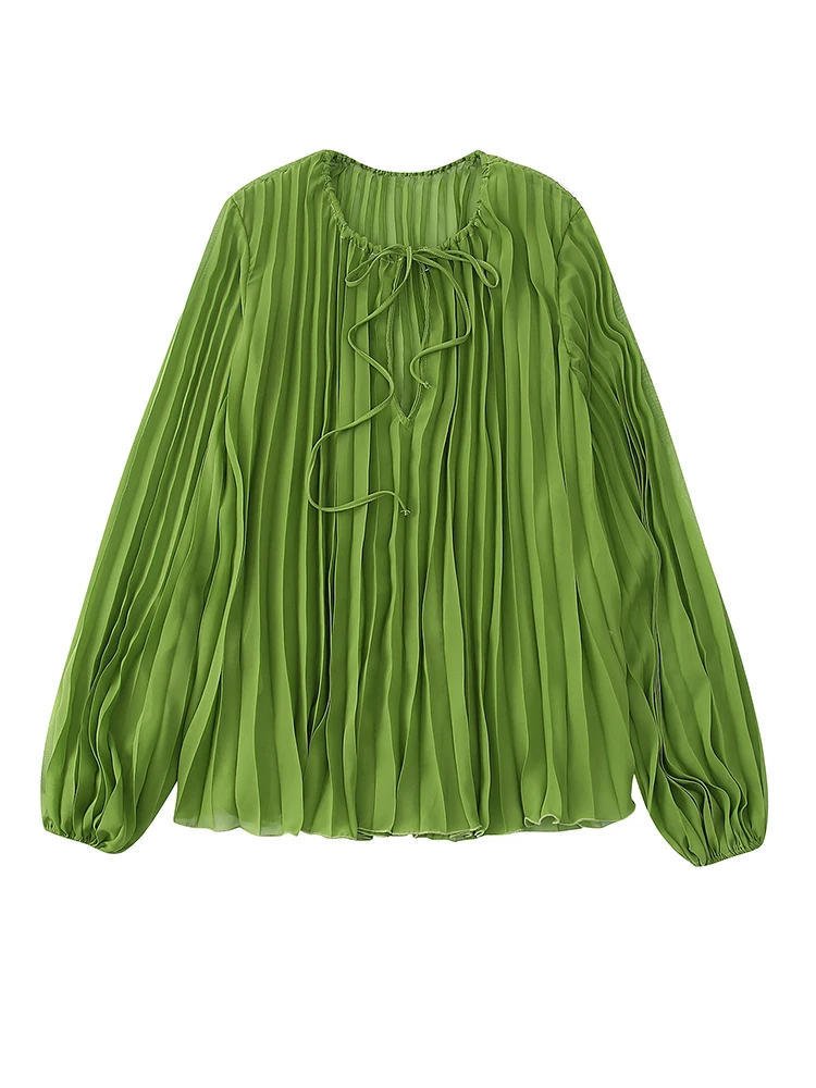 Fashion Casual With Ties Pileated Loose Blouses Women Slot Collar Puff Sleeves Female Shirts Blusas Chic Tops 
Fashion Casual With Ties Pileated Loose Blouses Women Slot Collar Puff Sleeves Female Shirts Blusas Chic Tops