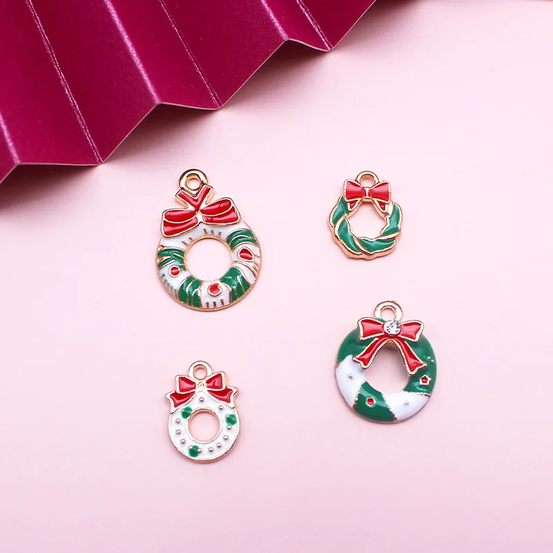 

Christmas Series Alloy Drip Oil Diy Ornament Accessories Christmas Tree Garland Santa Claus Gloves Holiday Pendant