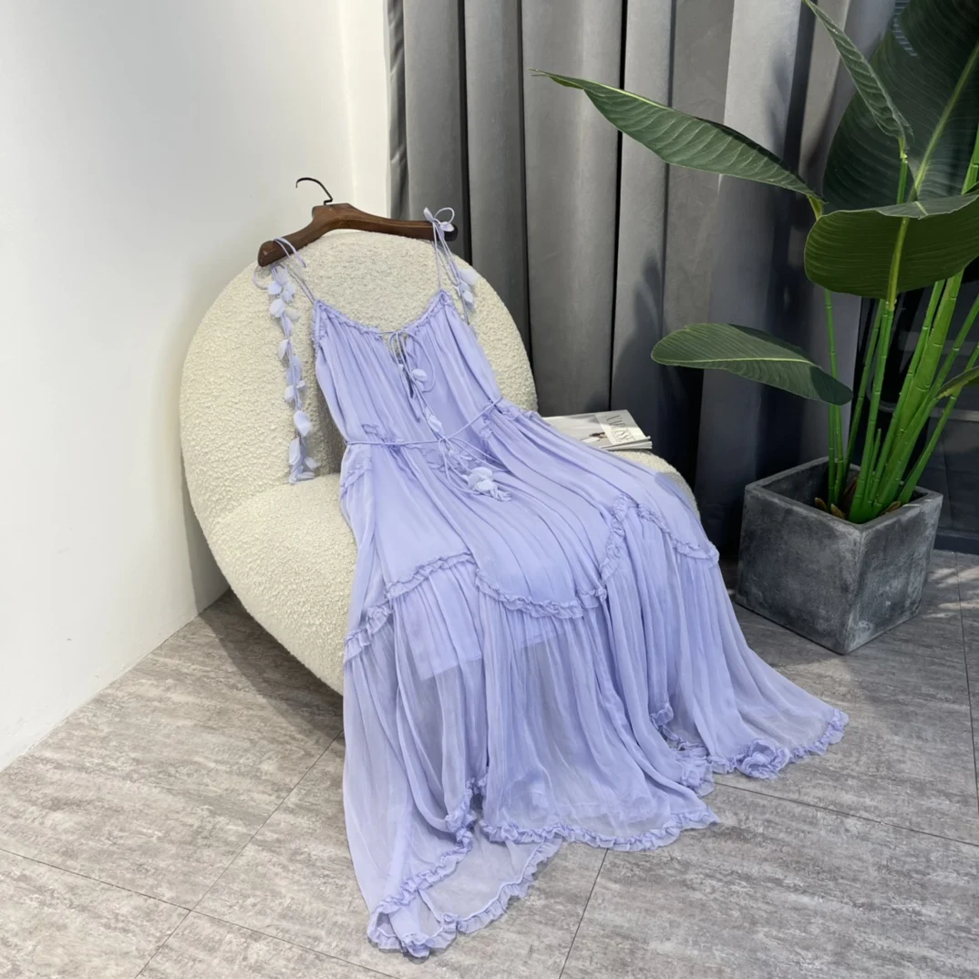 2022 New Summer Ladies Top Quality Silk Solid Purple Applique Spaghetti Strap Edible Tree Fungus Edge Asymmetrical Midi Dresses
2022 New Summer Ladies Top Quality Silk Solid Purple Applique Spaghetti Strap Edible Tree Fungus Edge Asymmetrical Midi Dresses