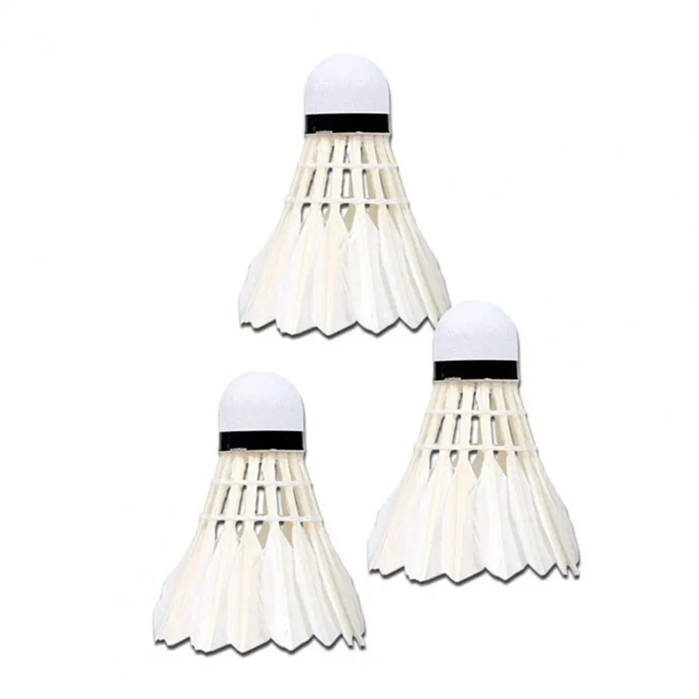 3Pcs/Set Long Lasting Durable Reusable Outdoor Sports Practice Shuttlecock Ball Sports Goods Training Badminton Badminton
3Pcs/Set Long Lasting Durable Reusable Outdoor Sports Practice Shuttlecock Ball Sports Goods Training Badminton Badminton
