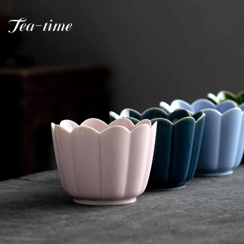 510ml Chinese Lotus Pattern Ceramic Jianshui Antique Tea Wash Bowl Writing-brush Washer Water Washing Slag Tank Chaxi Craft
510ml Chinese Lotus Pattern Ceramic Jianshui Antique Tea Wash Bowl Writing-brush Washer Water Washing Slag Tank Chaxi Craft