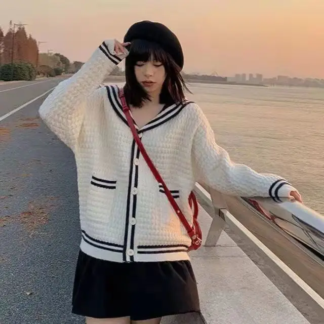 2022 Women's Spring Autumn New Loose Knitted Jackets Female Solid Color Cardigan Coats Ladies Long Sleeve Sweater Outerwear Y343
2022 Women's Spring Autumn New Loose Knitted Jackets Female Solid Color Cardigan Coats Ladies Long Sleeve Sweater Outerwear Y343