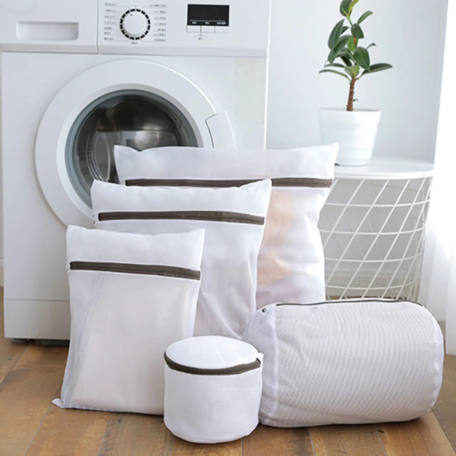 5Pcs Fine Net laundry bag Washing Machines Dirty laundry basket Travel Shoes organizer Mesh Bags Woman Bra Clothes organizer
5Pcs Fine Net laundry bag Washing Machines Dirty laundry basket Travel Shoes organizer Mesh Bags Woman Bra Clothes organizer