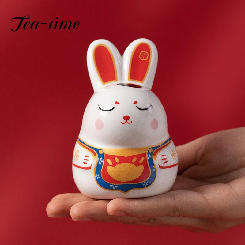 Boutique Wihite Porcelain Tea Pet Lucky Cute Rabbit Statue Ornaments Tea Figurine Crafts Handmade Tea Table Decoration Gifts
Boutique Wihite Porcelain Tea Pet Lucky Cute Rabbit Statue Ornaments Tea Figurine Crafts Handmade Tea Table Decoration Gifts