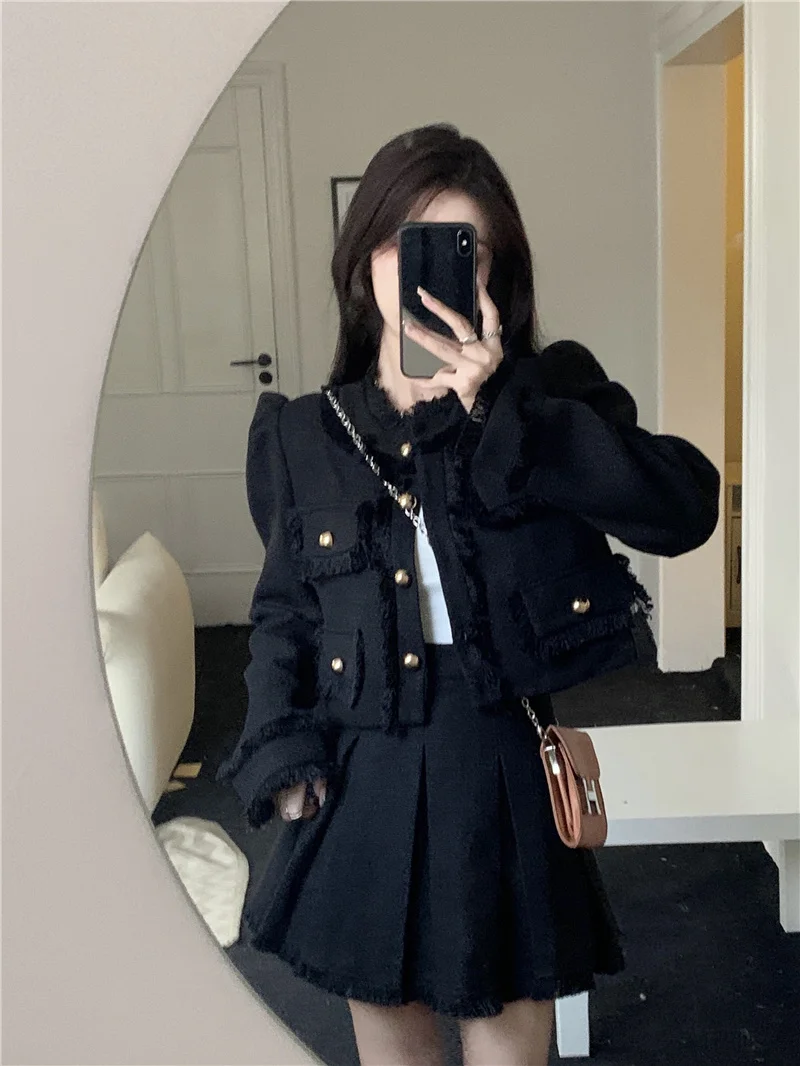 UNXX French Style Elegant Socialite Short Blazer with Skirt 2 Piece Set 2023 Spring Autumn New OL Style Women's Suit Set Female
UNXX French Style Elegant Socialite Short Blazer with Skirt 2 Piece Set 2023 Spring Autumn New OL Style Women's Suit Set Female