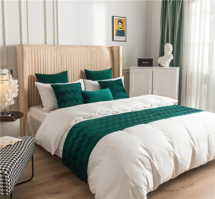 Pure Color Bed Runners Velvet Wavy Pattern Double-faced Throw Runners Home Hotel Decoration Bed Flag Covers
Pure Color Bed Runners Velvet Wavy Pattern Double-faced Throw Runners Home Hotel Decoration Bed Flag Covers