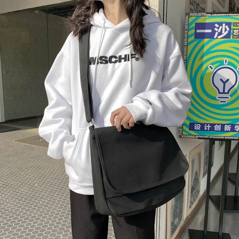 Solid Color Designer Fashion Women's Shoulder Bags High Quality Canvas Ladies Crossbody Bag Casual Young Student School Bookbag
Solid Color Designer Fashion Women's Shoulder Bags High Quality Canvas Ladies Crossbody Bag Casual Young Student School Bookbag