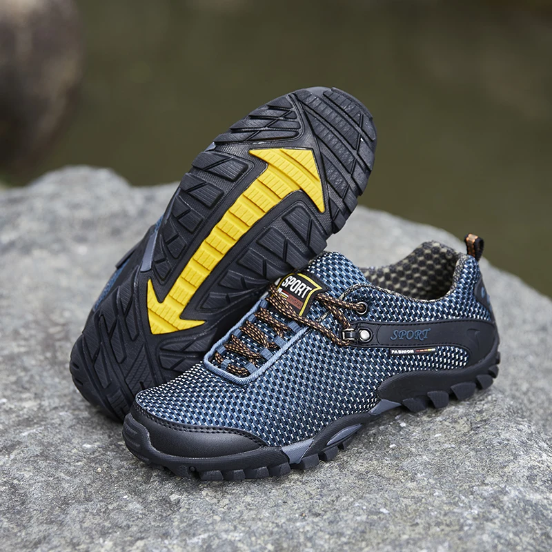 Non-slip outdoor hiking shoes breathable waterproof men's and women's sports shoes hiking hunting travel hiking shoes
Non-slip outdoor hiking shoes breathable waterproof men's and women's sports shoes hiking hunting travel hiking shoes