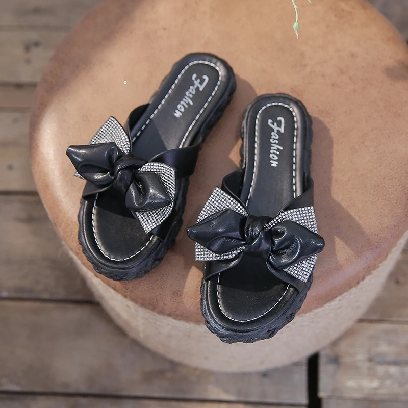 NAUSK 2022 NEW Shoes Women Slippers Slippers Women's Summer Sandalias Furry Slides for Women Slides Sandals Women Shoes
NAUSK 2022 NEW Shoes Women Slippers Slippers Women's Summer Sandalias Furry Slides for Women Slides Sandals Women Shoes