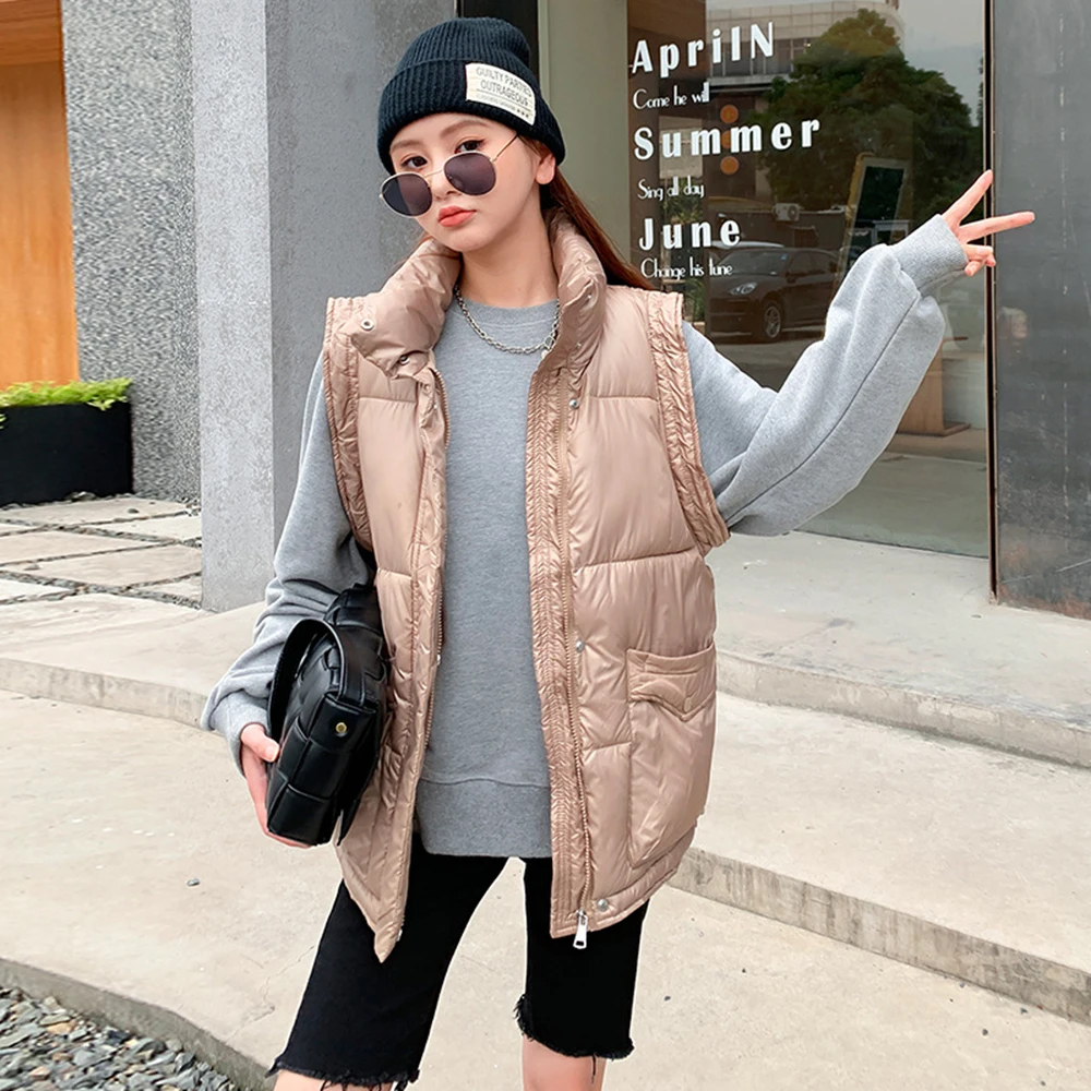 2021 New Autumn Women Down Cotton Vest Lady Short Sleeveless Cotton Jacket Winter Warm Female Jackets Outwear Solid Korean Style
2021 New Autumn Women Down Cotton Vest Lady Short Sleeveless Cotton Jacket Winter Warm Female Jackets Outwear Solid Korean Style