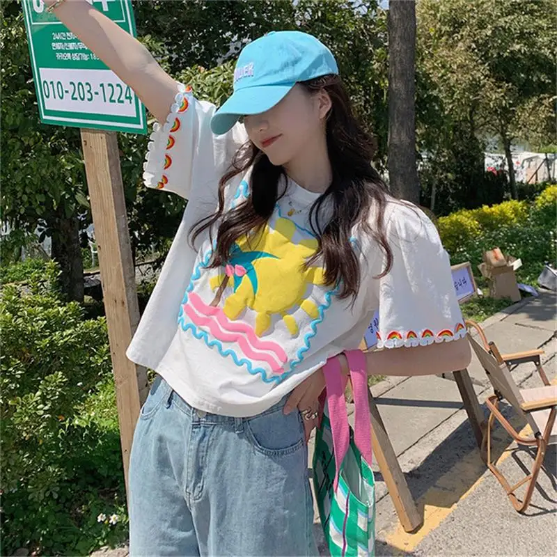 Женские футболки, топы, японская кавайная ретро-футболка Ulzzang с мультяшным принтом Ins, свободная футболка, Женская Корейская одежда в стиле Харадзюку для женщин
Женские футболки, топы, японская кавайная ретро-футболка Ulzzang с мультяшным принтом Ins, свободная футболка, Женская Корейская одежда в стиле Харадзюку для женщин