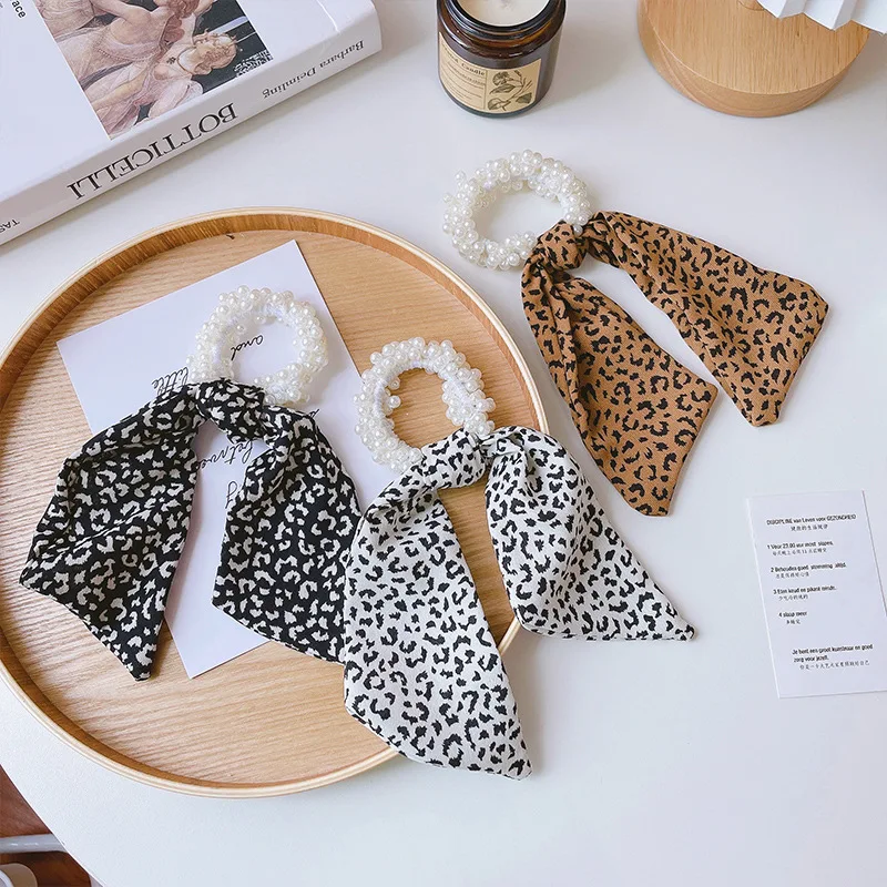 Elegant Pearl Hair Band Ribbon Bowknot Headband Female Leopard Print Letter Polka Dot Hair Band Online Influencer Headdress
Elegant Pearl Hair Band Ribbon Bowknot Headband Female Leopard Print Letter Polka Dot Hair Band Online Influencer Headdress