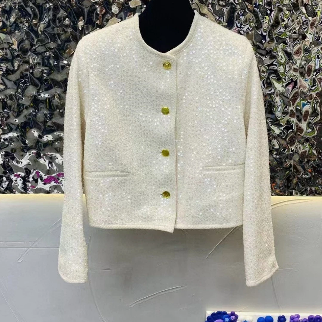 Autumn/Winter 2023 New Fashion Temperament With Round Neck Sequined Woven Tweed White Coat
Autumn/Winter 2023 New Fashion Temperament With Round Neck Sequined Woven Tweed White Coat