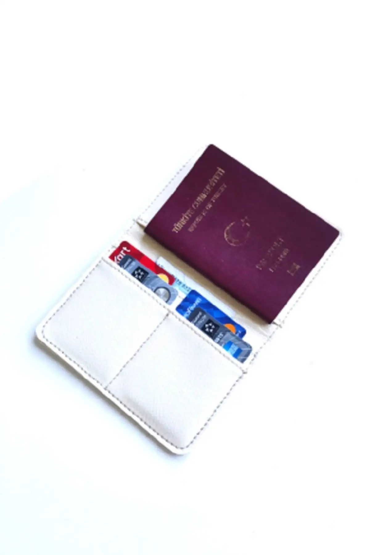 Women's Wallet Passport Cover Vegan Leather Passport Holder White Luxury Design Fashion Coin Purse Card Holder Wallet
Women's Wallet Passport Cover Vegan Leather Passport Holder White Luxury Design Fashion Coin Purse Card Holder Wallet