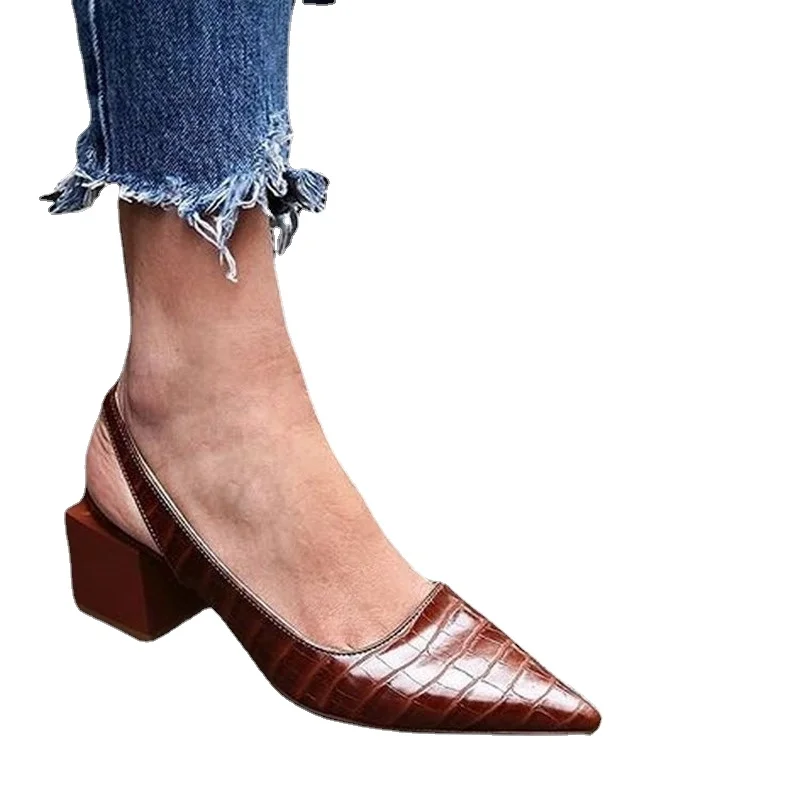 Women's Pointed Toes Pumps Mid Chunky Heels Slingback Sandals Shoes Summer New Vintage Woman Lady Female Sandals Slippers Shoes
Women's Pointed Toes Pumps Mid Chunky Heels Slingback Sandals Shoes Summer New Vintage Woman Lady Female Sandals Slippers Shoes