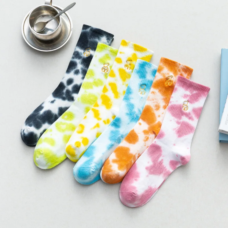 Градиентные носки Tie-dye, детские носки средней длины, спортивные носки, хлопковые носки с вышивкой, модные трендовые спортивные носки высокой длины
Градиентные носки Tie-dye, детские носки средней длины, спортивные носки, хлопковые носки с вышивкой, модные трендовые спортивные носки высокой длины
