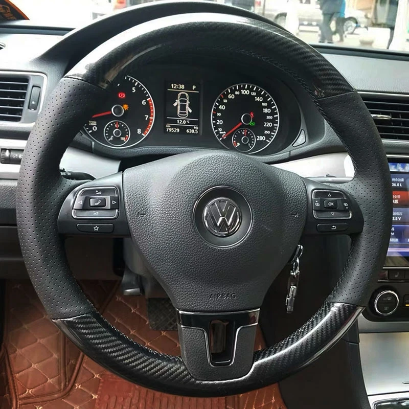 Чехол рулевого колеса автомобиля Нескользящая замша для Volkswagen Passat B7 CC Touran Magotan Sagitar VW Gol Tiguan, интерьер автомобиля
Чехол рулевого колеса автомобиля Нескользящая замша для Volkswagen Passat B7 CC Touran Magotan Sagitar VW Gol Tiguan, интерьер автомобиля