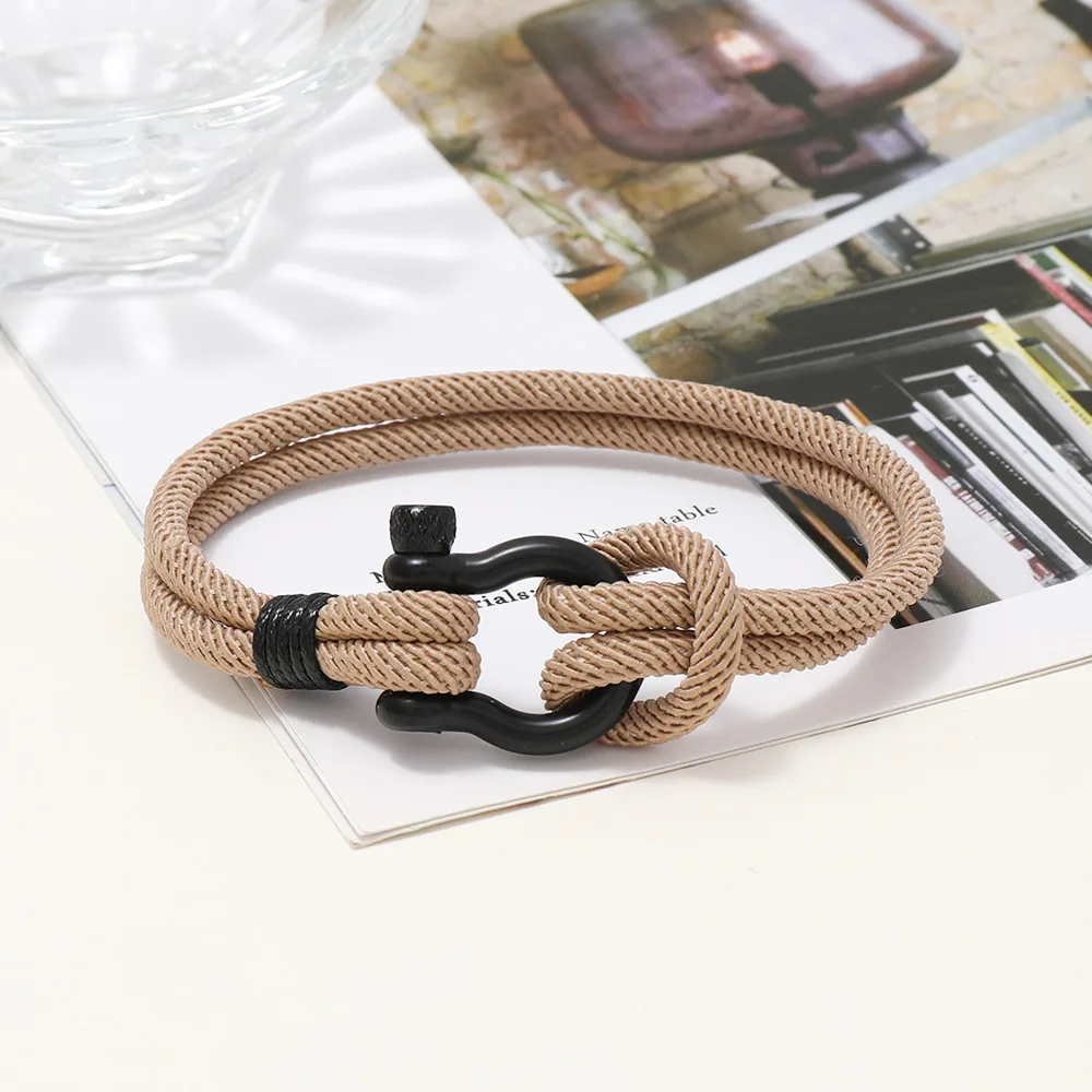 Leisure Braided Metal Horseshoe Buckle Bracelet Leisure Men And Women Universal Popular Gift Manufacturers Direct Sales
Leisure Braided Metal Horseshoe Buckle Bracelet Leisure Men And Women Universal Popular Gift Manufacturers Direct Sales