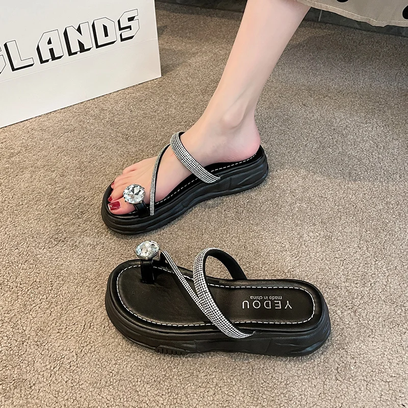 Шлепанцы женские на платформе, резиновые сандалии, Повседневная пляжная обувь, слайды, на плоской подошве, В гавайском стиле, 2023 S
Шлепанцы женские на платформе, резиновые сандалии, Повседневная пляжная обувь, слайды, на плоской подошве, В гавайском стиле, 2023 S