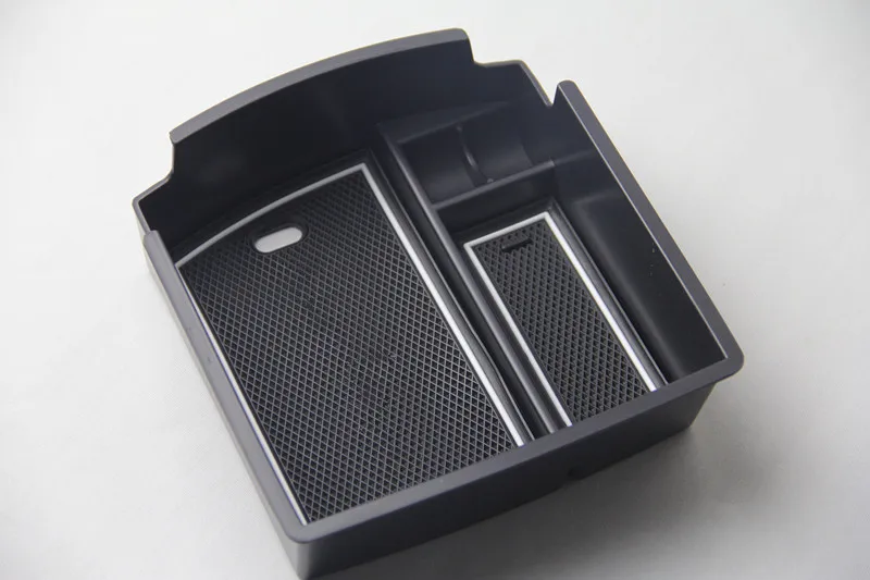 For Hyundai Kona Encino 2018 accessories Armrest Storage Box Center Console Container Bin Tray Holder Stowing Tidying
For Hyundai Kona Encino 2018 accessories Armrest Storage Box Center Console Container Bin Tray Holder Stowing Tidying