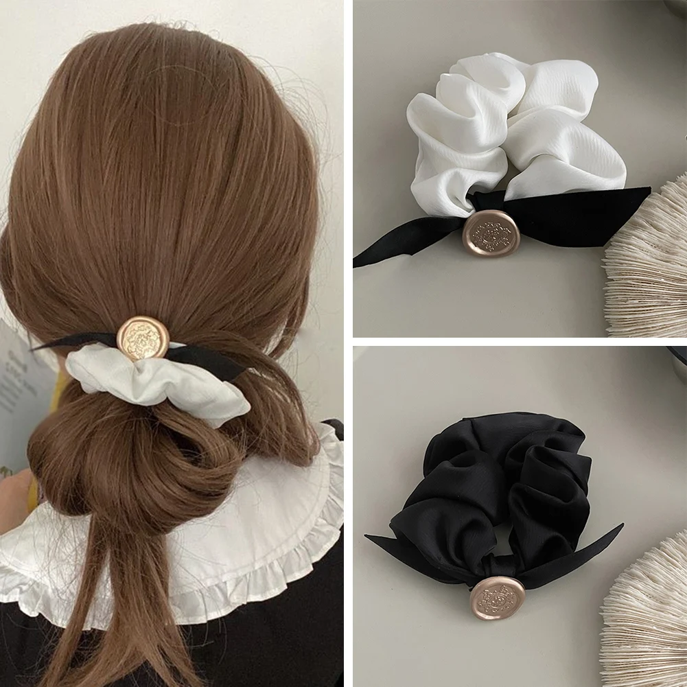 It will be a High-usage Bow-tie Hair Tie Rubber Band Hair Rope Head Rope Korean ins Simple Headdress French Style
It will be a High-usage Bow-tie Hair Tie Rubber Band Hair Rope Head Rope Korean ins Simple Headdress French Style