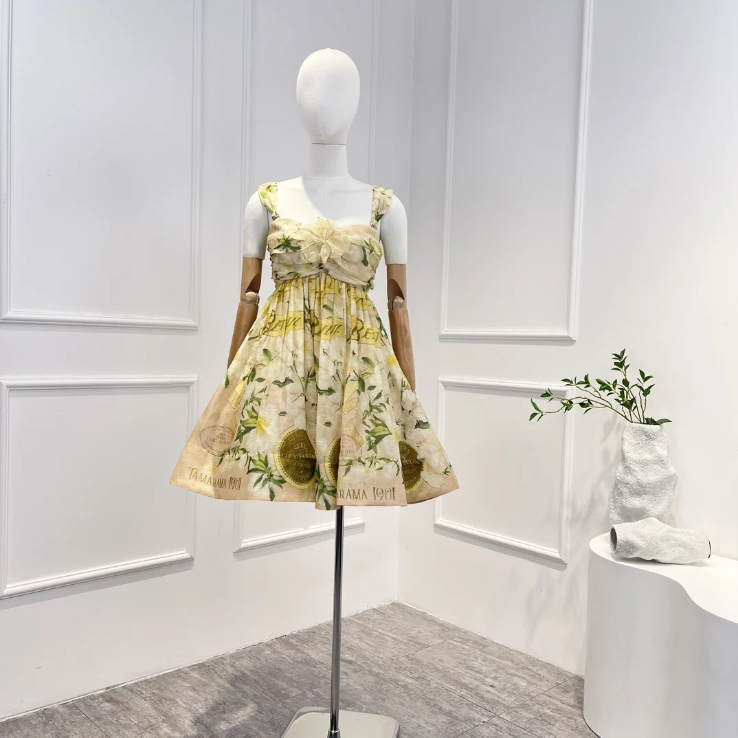 High Quality 2023 New Spring Summer Silk Linen Vintage Sleeveless Floral Printing Backless Folds Woman Mini Dress
High Quality 2023 New Spring Summer Silk Linen Vintage Sleeveless Floral Printing Backless Folds Woman Mini Dress