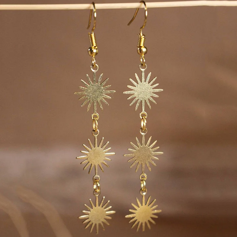 Sun Star Celestial Earrings Gold Color Starburst Earrings For Women Falling Star Sky Boho Accessories Gift Girlfriend Jewelry
Sun Star Celestial Earrings Gold Color Starburst Earrings For Women Falling Star Sky Boho Accessories Gift Girlfriend Jewelry