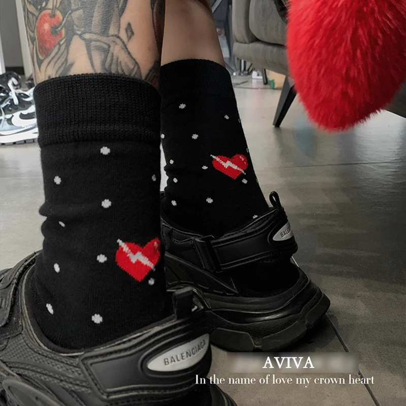 For Men Women Funny Lightning Loving Red Heart Dots Pattern Couple Socks Sports Cotton Soft Comfortable Fashion Mid-tube Novelty 
For Men Women Funny Lightning Loving Red Heart Dots Pattern Couple Socks Sports Cotton Soft Comfortable Fashion Mid-tube Novelty