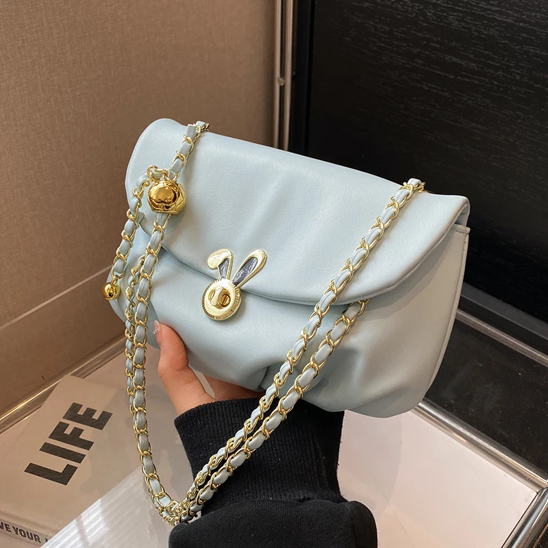 

This year's popular niche design bag 2023 new fashion women's bag chain messenger bag all-match armpit shoulder bag