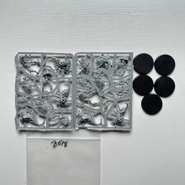 Leviathan, Terran Bugs, Bomb-throwing Bugs. Resin Model Kit Unpainted E618 Board Game Wargames Garage Kits
Leviathan, Terran Bugs, Bomb-throwing Bugs. Resin Model Kit Unpainted E618 Board Game Wargames Garage Kits