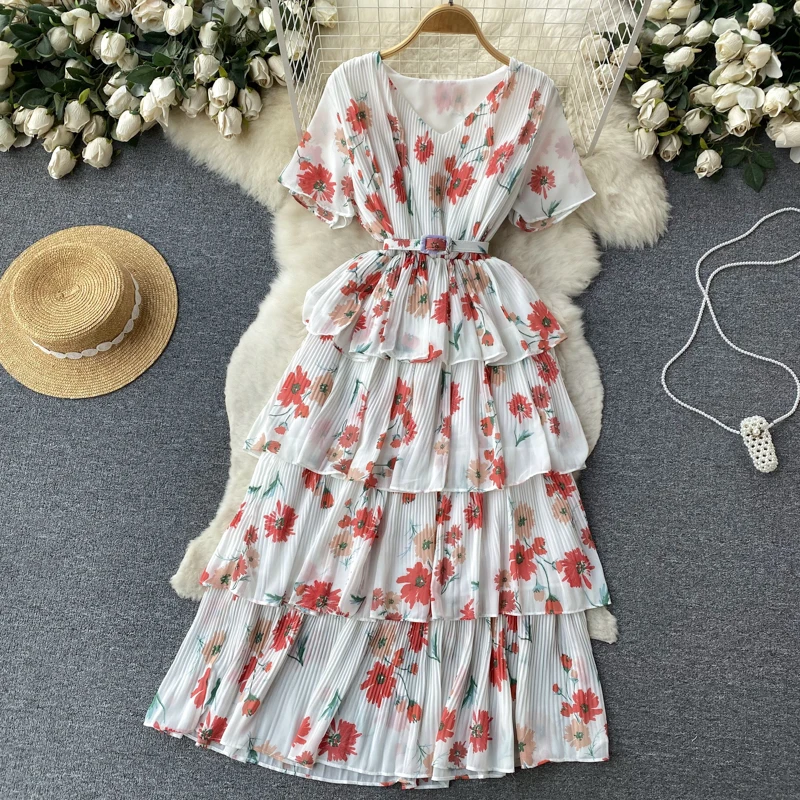 Retro Print Pleated Elegant Tiered Dress A-line Short Sleeve Casual High Waist Dress Women Summer
Retro Print Pleated Elegant Tiered Dress A-line Short Sleeve Casual High Waist Dress Women Summer