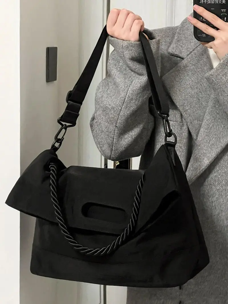 Large Capacity Women Bag Handbags Luxury Designer Female Nylon Tote Casual Shoulder Messenger Bags for Women Black 2023
Large Capacity Women Bag Handbags Luxury Designer Female Nylon Tote Casual Shoulder Messenger Bags for Women Black 2023