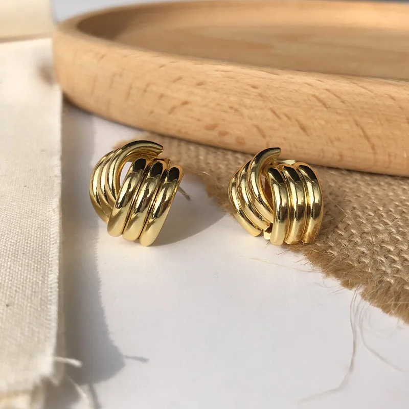 925 Silver Needle Earrings Simple Retro trend studs twisted cross Metal Earrings High-grade cold brilliant studs ear rings
925 Silver Needle Earrings Simple Retro trend studs twisted cross Metal Earrings High-grade cold brilliant studs ear rings