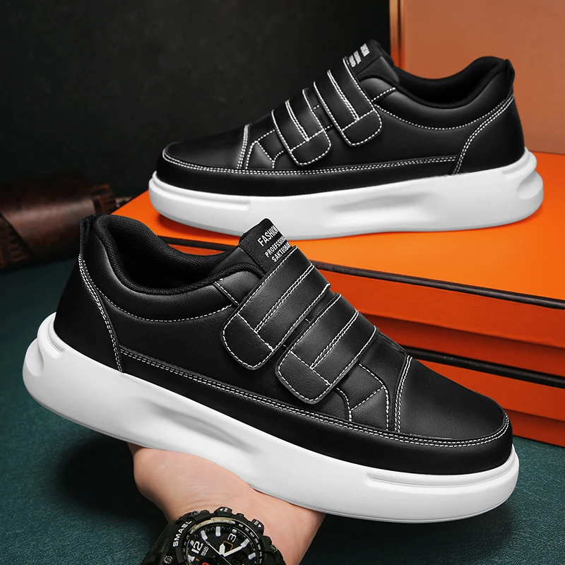 

Black All-match Men Casual Shoes Outdoor Breathable Zapatos De Hombre Comfort Wear-resisting Walking Sneakers Fashion Slip-on