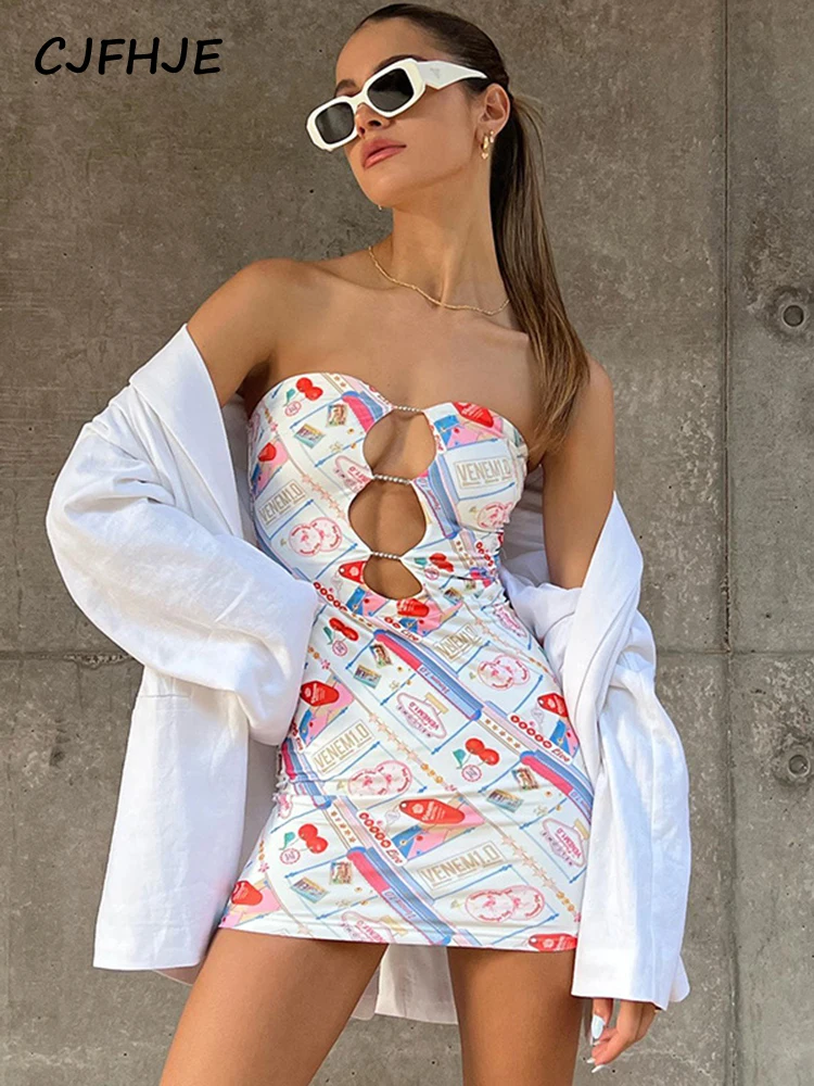 CJFHJE Graphic Print Off Shoulder Hollow Out Metal Balls Ties Mini Dress Sexy Slim 2022 Summer Streetwear Party Overalls Wear
CJFHJE Graphic Print Off Shoulder Hollow Out Metal Balls Ties Mini Dress Sexy Slim 2022 Summer Streetwear Party Overalls Wear