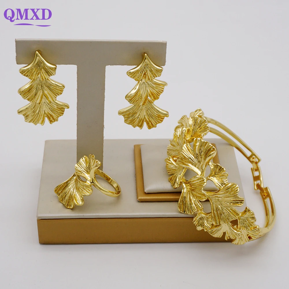 Fashion Luxury Dubai Gold Color Jewelry Set Women Bangle Flower Charm Finger Rings For Women Girls Jewelry Set Gift
Fashion Luxury Dubai Gold Color Jewelry Set Women Bangle Flower Charm Finger Rings For Women Girls Jewelry Set Gift
