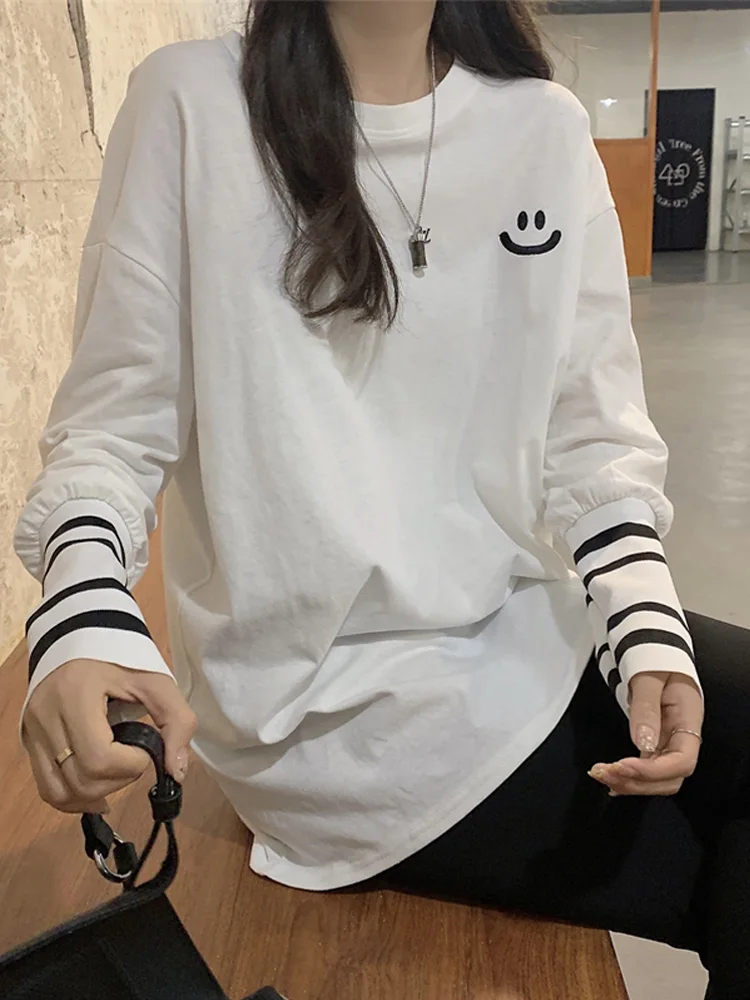 fashion design oversized woman t-shirt harajuku Long Sleeve T Shirt embroidery black white Tops vestidos de mujer women clothing
fashion design oversized woman t-shirt harajuku Long Sleeve T Shirt embroidery black white Tops vestidos de mujer women clothing