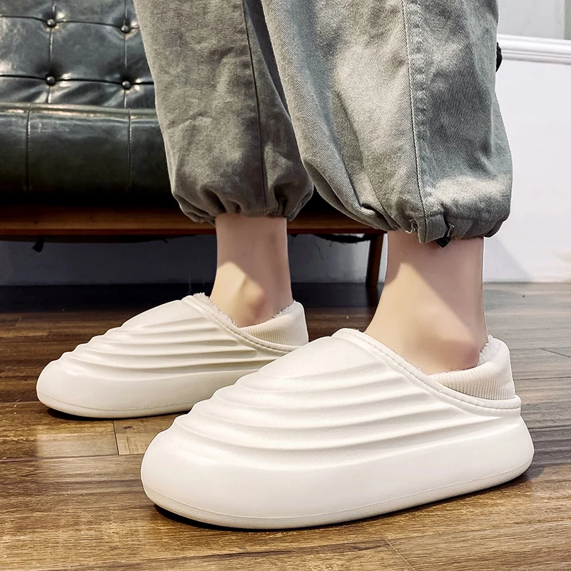 New Winter Home Slippers Platform Waterproof Yeezying Style Casual Indoor Anti Slippery Shoes Warm Fluffy Slides Flat Man
New Winter Home Slippers Platform Waterproof Yeezying Style Casual Indoor Anti Slippery Shoes Warm Fluffy Slides Flat Man