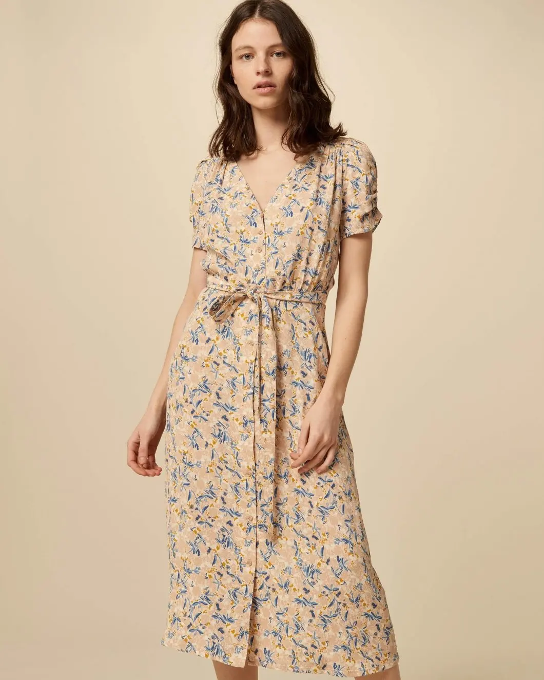 2023 Spring and Summer Special Price Printed V-neck Tie Women Single-breasted Dress
2023 Spring and Summer Special Price Printed V-neck Tie Women Single-breasted Dress