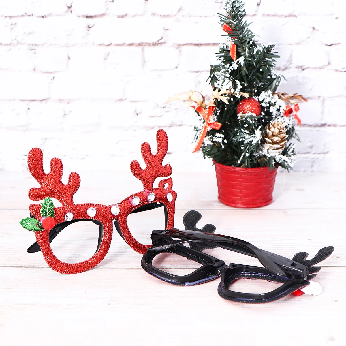 Christmas Eyeglasses Glasses Reindeer Eyeglass Party Antlers Elk Eyewear Deer Novelty Cosplayprop Holiday Santa
Christmas Eyeglasses Glasses Reindeer Eyeglass Party Antlers Elk Eyewear Deer Novelty Cosplayprop Holiday Santa
