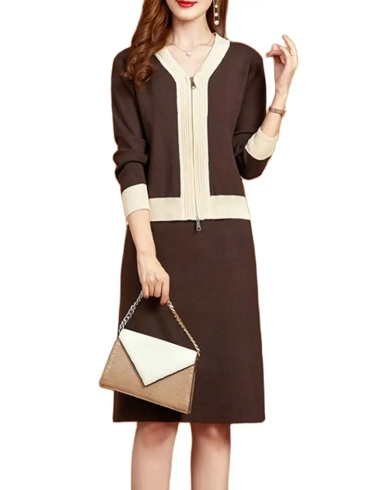 Temperament Knitted Two-Piece Color Contrast Square Neck Sweater+Skirt Suit 2022 Autumn New Women'S Clothing
Temperament Knitted Two-Piece Color Contrast Square Neck Sweater+Skirt Suit 2022 Autumn New Women'S Clothing