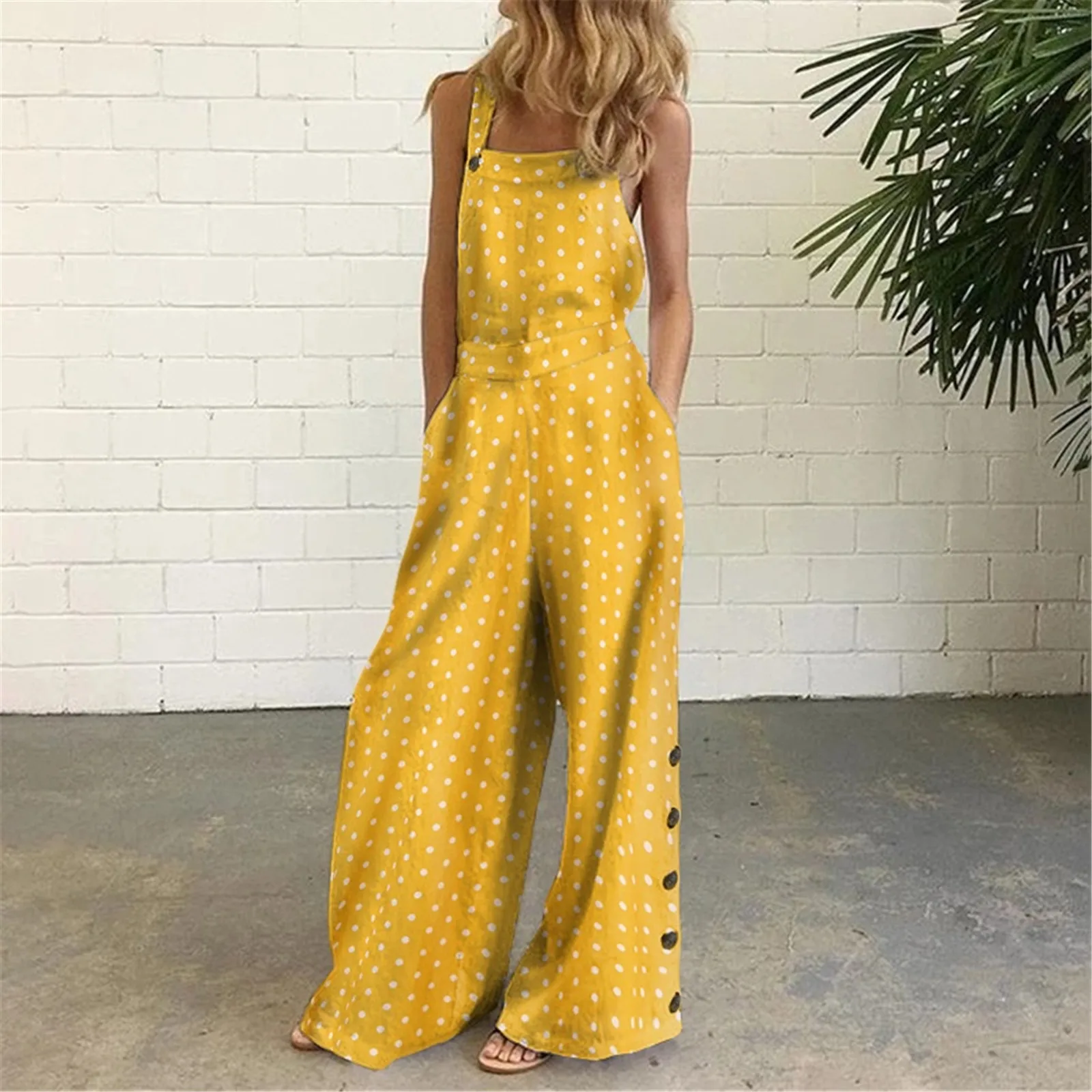 Women's Sleeveless Overalls Yellow Polka Dot Vintage Jumpsuit Casual Summer Wide Leg Bib Pants Holiday Beach Bib Button Rompers
Women's Sleeveless Overalls Yellow Polka Dot Vintage Jumpsuit Casual Summer Wide Leg Bib Pants Holiday Beach Bib Button Rompers