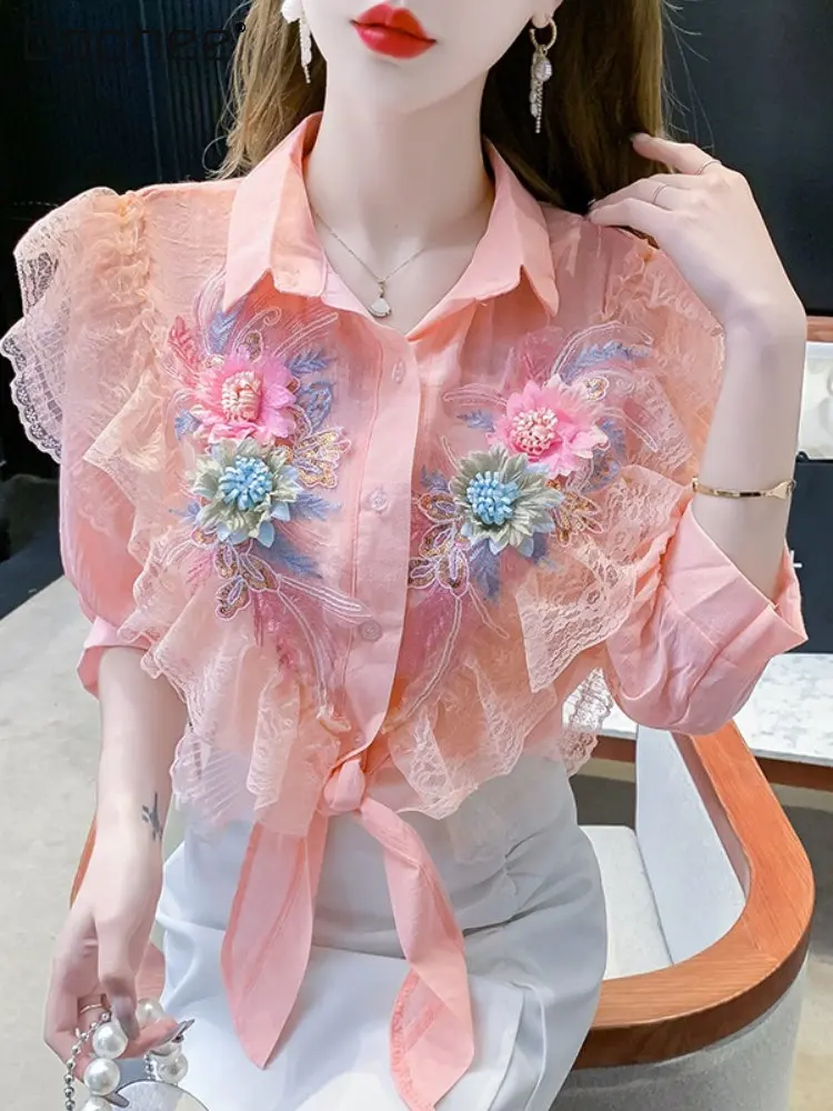 Beautiful Women's Lace Stitching Flowers Short Blouse Shirts 2023 Summer New Loose Gentle 3/4 Sleeve Sun Protection Tops Female
Beautiful Women's Lace Stitching Flowers Short Blouse Shirts 2023 Summer New Loose Gentle 3/4 Sleeve Sun Protection Tops Female