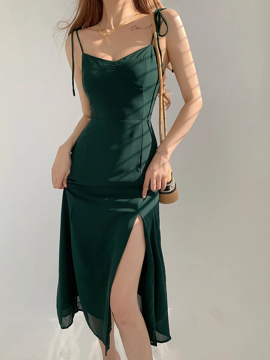 Sexy split Spaghetti Strap Backless Summer Dress Women Lace Up Long A-Line Dress Elegant Bodycon low cut Party Dresses 2022
Sexy split Spaghetti Strap Backless Summer Dress Women Lace Up Long A-Line Dress Elegant Bodycon low cut Party Dresses 2022