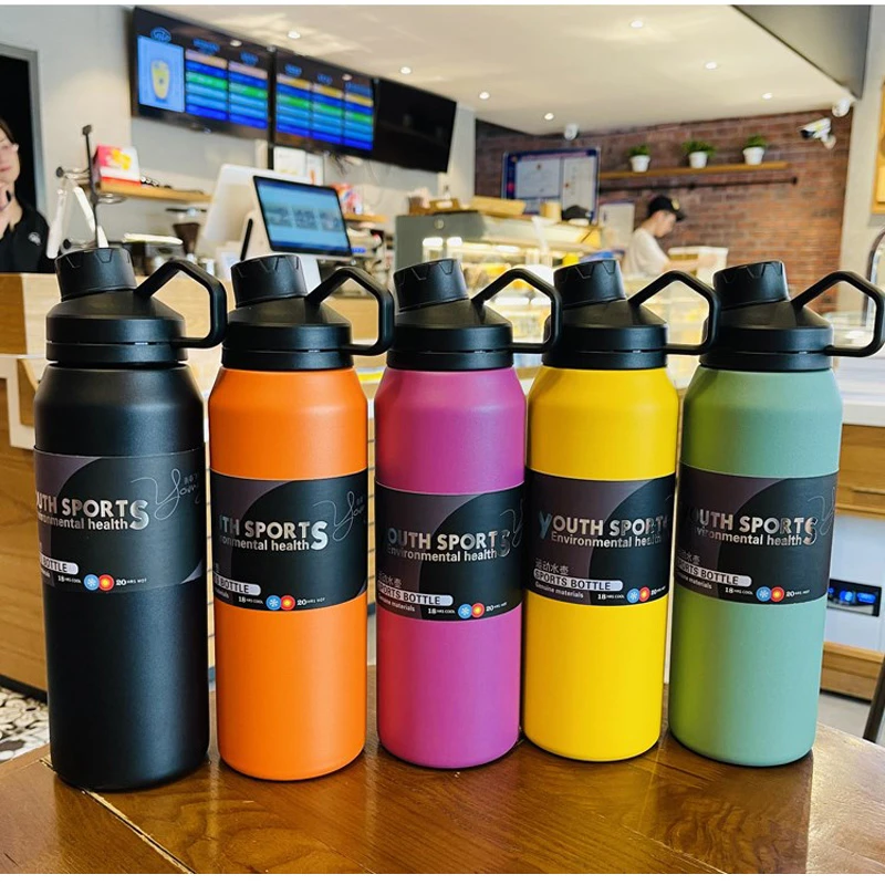 650/1000ML Creative Portable Space Cup Tumbler Cup Large Capacity Outdoor Sports Bottle 304 Stainless Steel Thermos Cup
650/1000ML Creative Portable Space Cup Tumbler Cup Large Capacity Outdoor Sports Bottle 304 Stainless Steel Thermos Cup