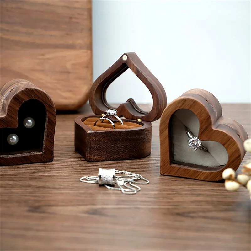New Heart Walnut Wood Ring Box Proposal Engagement Ring Holder Jewelry Storage boxes case organizador for a gift
New Heart Walnut Wood Ring Box Proposal Engagement Ring Holder Jewelry Storage boxes case organizador for a gift