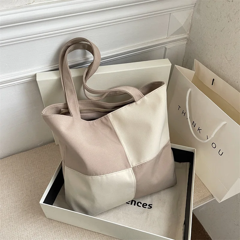 Large Capacity Tote Bag for Women Oxford Casual Fashion Women's Handbag 2022 Trend Simple Contrast Designer Female Shopper Bags
Large Capacity Tote Bag for Women Oxford Casual Fashion Women's Handbag 2022 Trend Simple Contrast Designer Female Shopper Bags